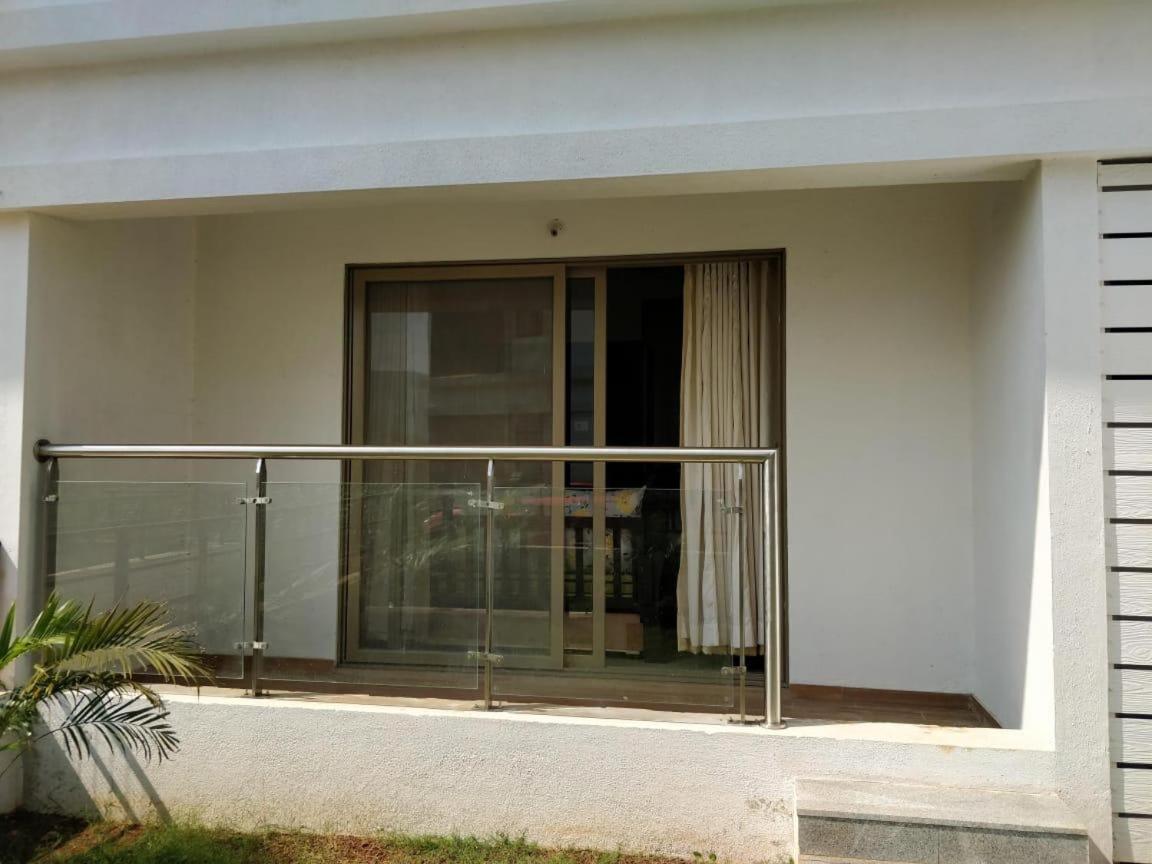 Mizzle Apartment Lonavala Ngoại thất bức ảnh